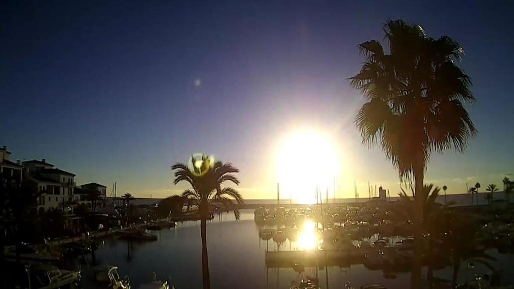Duquesa Fairways, A Spacious Apartment With Fabulous Views And Facilities マニルバ エクステリア 写真
